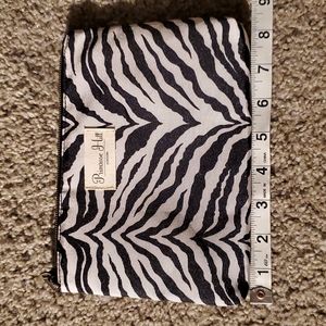 New! Primrose Hill London animal print zip bag